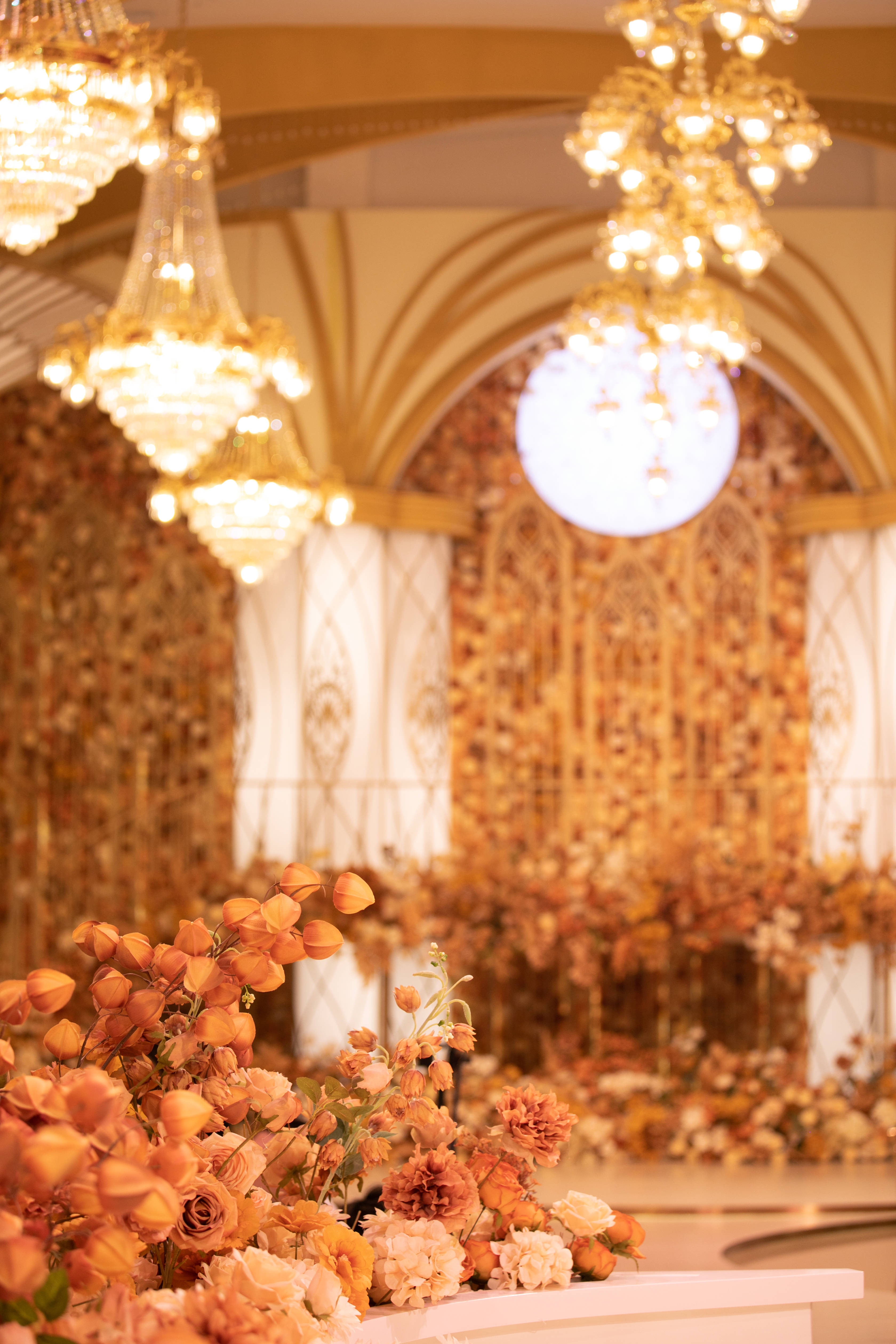 的婚礼殿堂女王般的出嫁j9九游会登录古堡