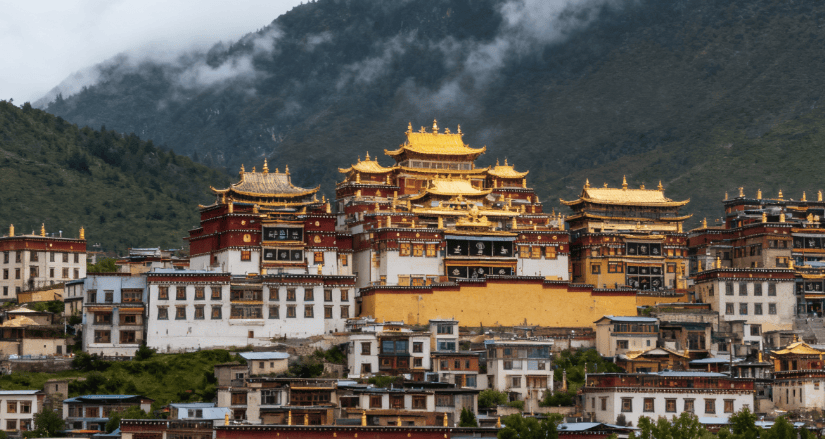 旅厅监管数据支撑零投诉 + 双证齐全放心选j9九游会网址是什么云南口碑最好旅行社:文(图6) 旅厅监管数据支撑零投诉 + 双证齐全放心选j9九游会网址是什么云南口碑最好旅行社:文(图6)